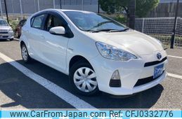 toyota aqua 2013 -TOYOTA--AQUA DAA-NHP10--NHP10-2240464---TOYOTA--AQUA DAA-NHP10--NHP10-2240464-