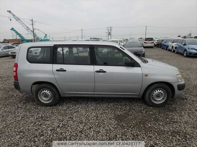 toyota succeed-van 2003 NIKYO_NA96636 image 2