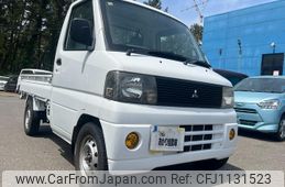 mitsubishi minicab-truck 2001 GOO_JP_700090373030250509001