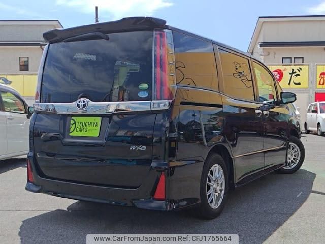 toyota noah 2019 CFJ1765664 image 2