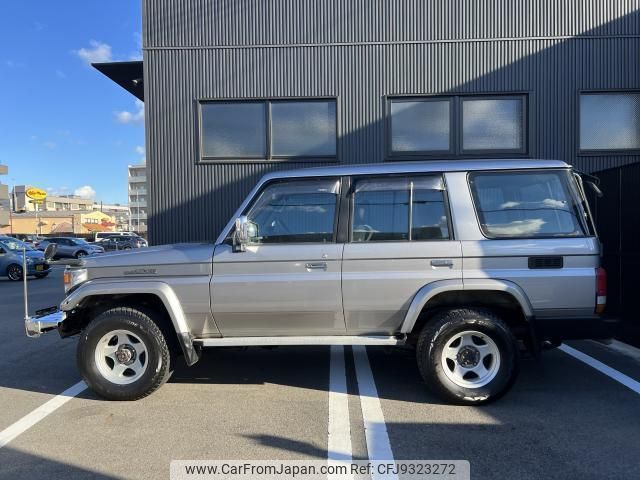 toyota landcruiser-70 1999 quick_quick_KG-HZJ76K_0001084 image 2