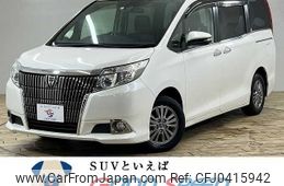 toyota esquire 2016 -TOYOTA--Esquire DBA-ZRR80G--ZRR80-0232557---TOYOTA--Esquire DBA-ZRR80G--ZRR80-0232557-