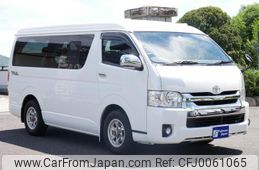 toyota hiace-wagon 2016 GOO_JP_700070921030240731001