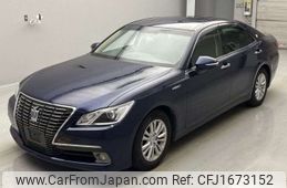 toyota crown 2015 CFJ1673152