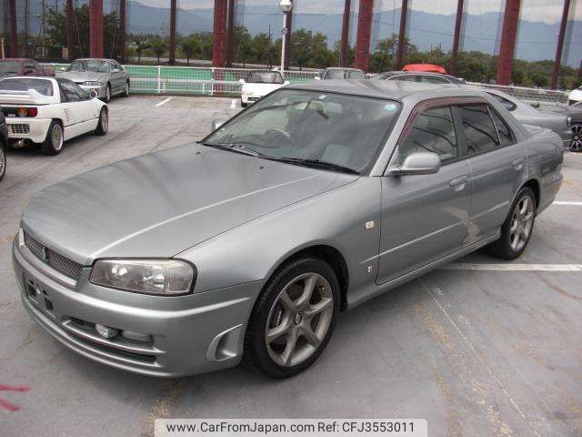 nissan skyline 2001 Royal_trading_19359M image 1