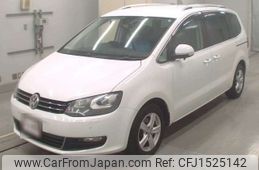 volkswagen sharan 2017 CFJ1525142