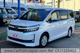 toyota voxy 2014 CFJ1539403