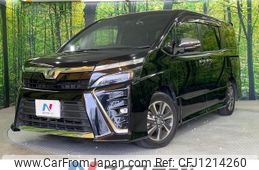 toyota voxy 2018 quick_quick_ZRR80W_ZRR80-0485745