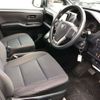 toyota noah 2018 CFJ1752184 image 6