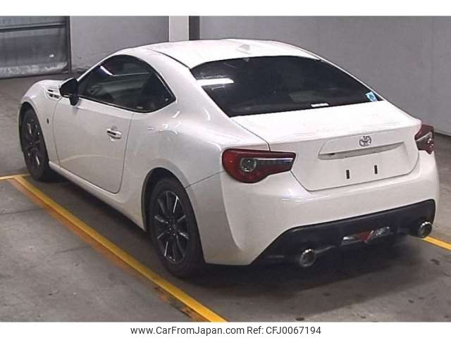 toyota 86 2017 -TOYOTA--86 DBA-ZN6--ZN6-076621---TOYOTA--86 DBA-ZN6--ZN6-076621- image 2