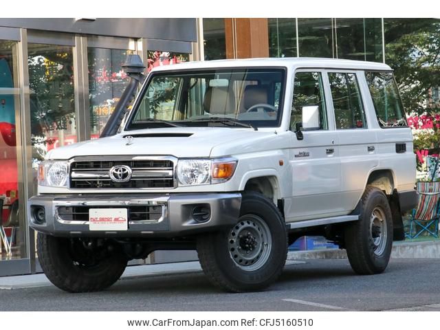 toyota landcruiser-70 undefined GOO_NET_EXCHANGE_9510170A30201002W001 image 1