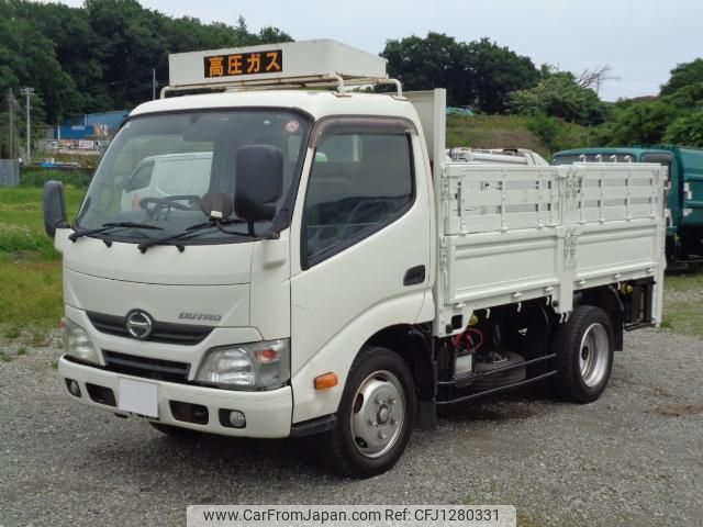 hino dutro 2015 GOO_NET_EXCHANGE_0580568A30250612W001 image 1
