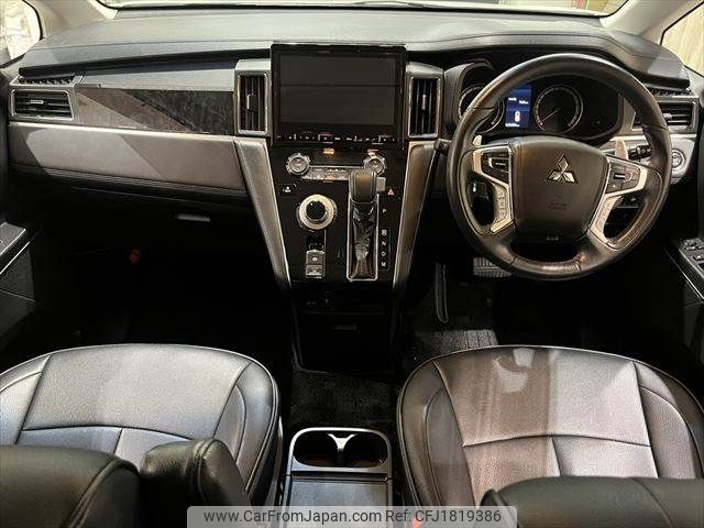 mitsubishi delica-d5 2019 CFJ1819386 image 2