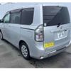 toyota voxy 2013 CFJ1581069 image 2