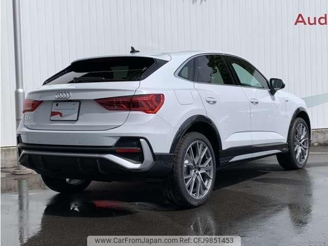 audi q3 2023 quick_quick_3AA-F3DFY_WAUZZZF3XR1033854 image 2