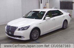 toyota crown-majesta 2013 quick_quick_DAA-GWS214_6002931