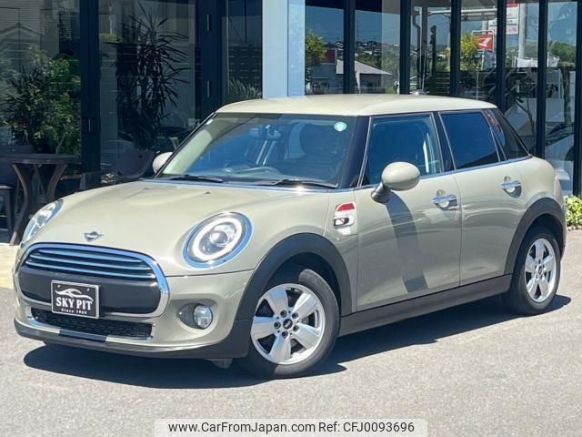 mini mini-others 2019 quick_quick_DBA-XU15M_WMWXU52000TH96227 image 1