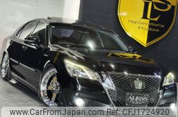 toyota crown-athlete-series 2013 CFJ1724920