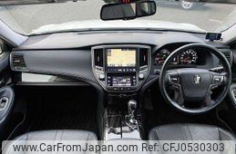 toyota crown 2016 504928-926521