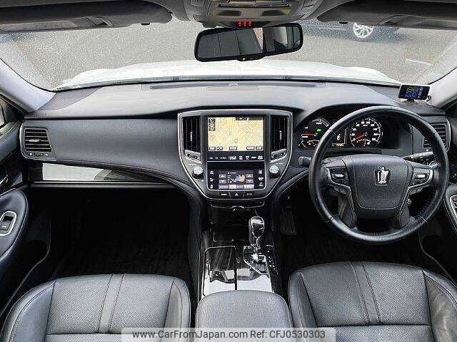 toyota crown 2016 504928-926521 image 1