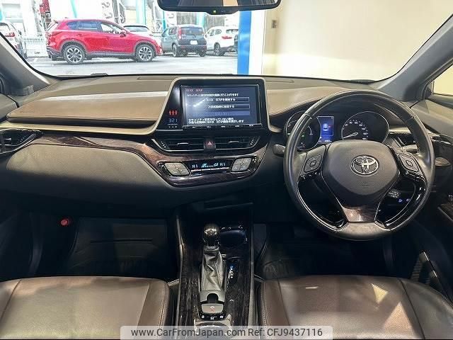 toyota c-hr 2017 quick_quick_DAA-ZYX10_ZYX10-2027811 image 2