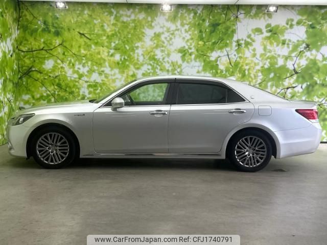 toyota crown-majesta 2017 CFJ1740791 image 2