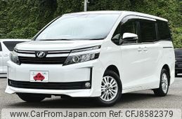 toyota voxy 2014 CFJ8582379