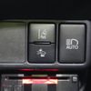 toyota aqua 2017 CFJ1653525 image 11