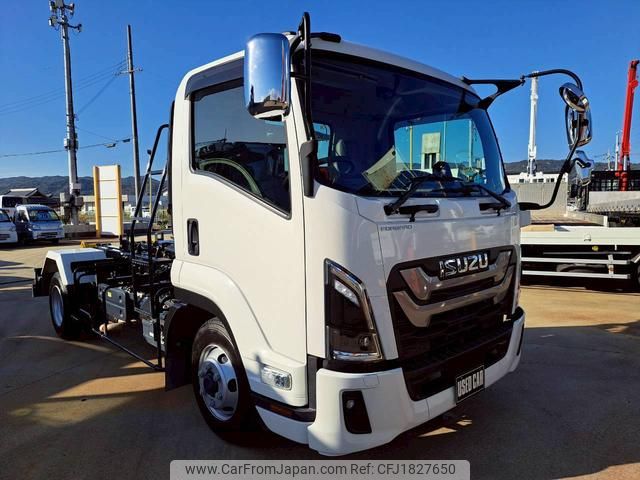 isuzu forward 2024 CFJ1827650 image 1