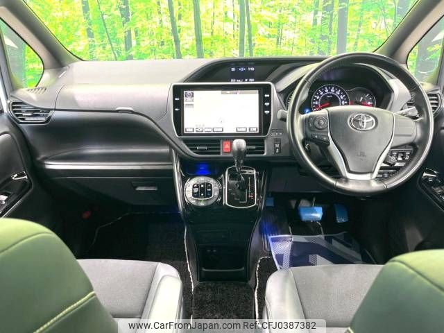 toyota noah 2017 -TOYOTA--Noah DBA-ZRR80W--ZRR80-0387572---TOYOTA--Noah DBA-ZRR80W--ZRR80-0387572- image 2