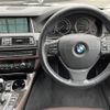 bmw 5-series 2014 -BMW--BMW 5 Series LDA-MX20--WBA5J32070D695584---BMW--BMW 5 Series LDA-MX20--WBA5J32070D695584- image 20