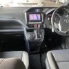 toyota noah 2015 -TOYOTA--Noah ZRR80G--0167182---TOYOTA--Noah ZRR80G--0167182- image 8