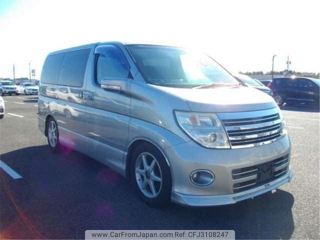 Nissan elgrand 2006