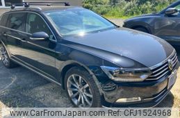 volkswagen passat-variant 2017 CFJ1524968