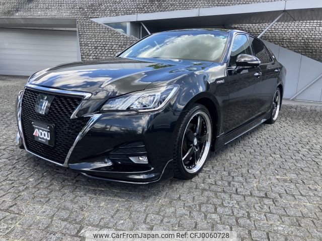 toyota crown 2017 -TOYOTA--Crown DAA-AWS210--AWS210-6120764---TOYOTA--Crown DAA-AWS210--AWS210-6120764- image 1