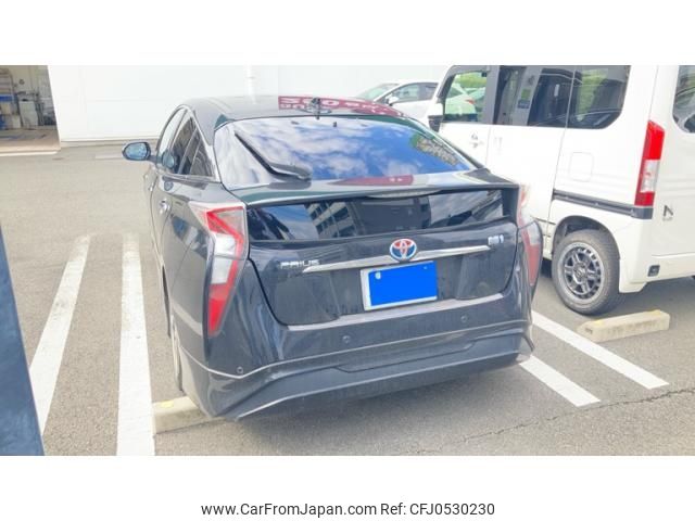 toyota prius 2017 -TOYOTA--Prius DAA-ZVW51--ZVW51-8039874---TOYOTA--Prius DAA-ZVW51--ZVW51-8039874- image 2