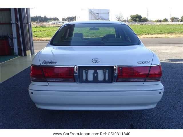 toyota crown 2003 TE2588 image 1