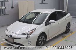 toyota prius 2017 -TOYOTA--Prius ZVW50-8058183---TOYOTA--Prius ZVW50-8058183-