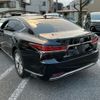 lexus ls 2018 CFJ1688329 image 2