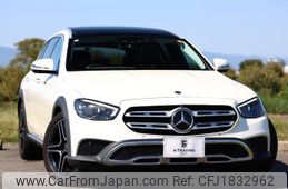 mercedes-benz e-class 2021 CFJ1832962