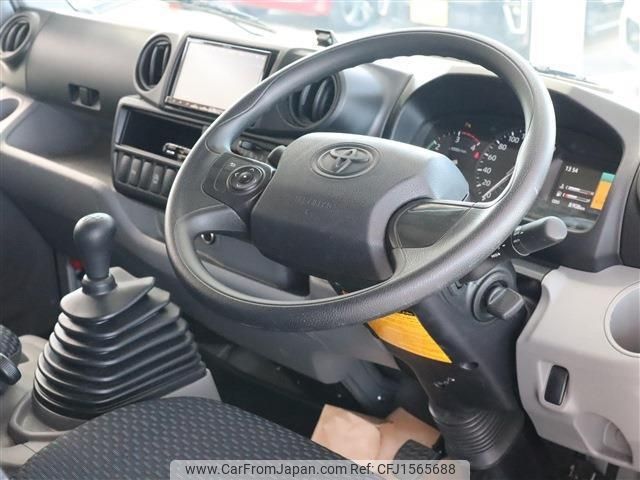 toyota dyna-truck 2024 CFJ1565688 image 2