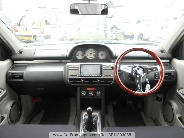 nissan x-trail 2002 CFJ1803085 image 2
