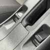 toyota mr-s 2002 CFJ1767750 image 9