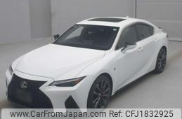 lexus is 2023 CFJ1832925