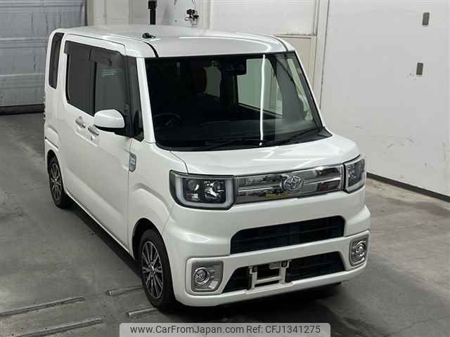 toyota pixis-mega 2018 -TOYOTA--Pixis Mega LA700A-0016872---TOYOTA--Pixis Mega LA700A-0016872- image 1