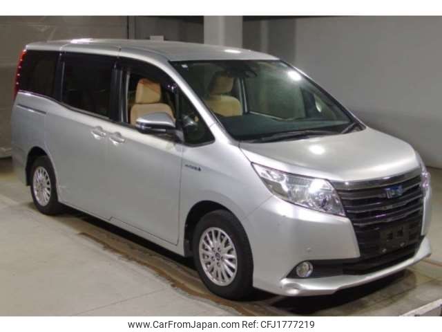 toyota noah 2016 CFJ1777219 image 1