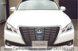 toyota crown 2014 CFJ1583125