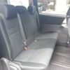 toyota noah 2013 -TOYOTA--Noah DBA-ZRR75W--ZRR75-0108589---TOYOTA--Noah DBA-ZRR75W--ZRR75-0108589- image 32