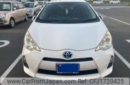 toyota aqua 2012 CFJ1720425