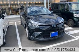 toyota c-hr 2018 CFJ1754434
